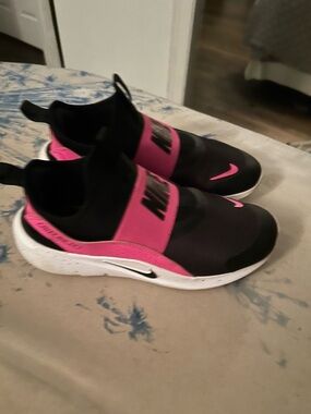 Nike Black and Hot Pink Slip-On Athletic Sneakers used without original box